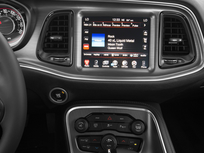 2017 Dodge Challenger R/T Shaker