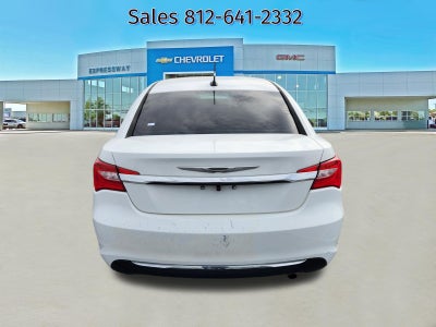 2014 Chrysler 200 LX