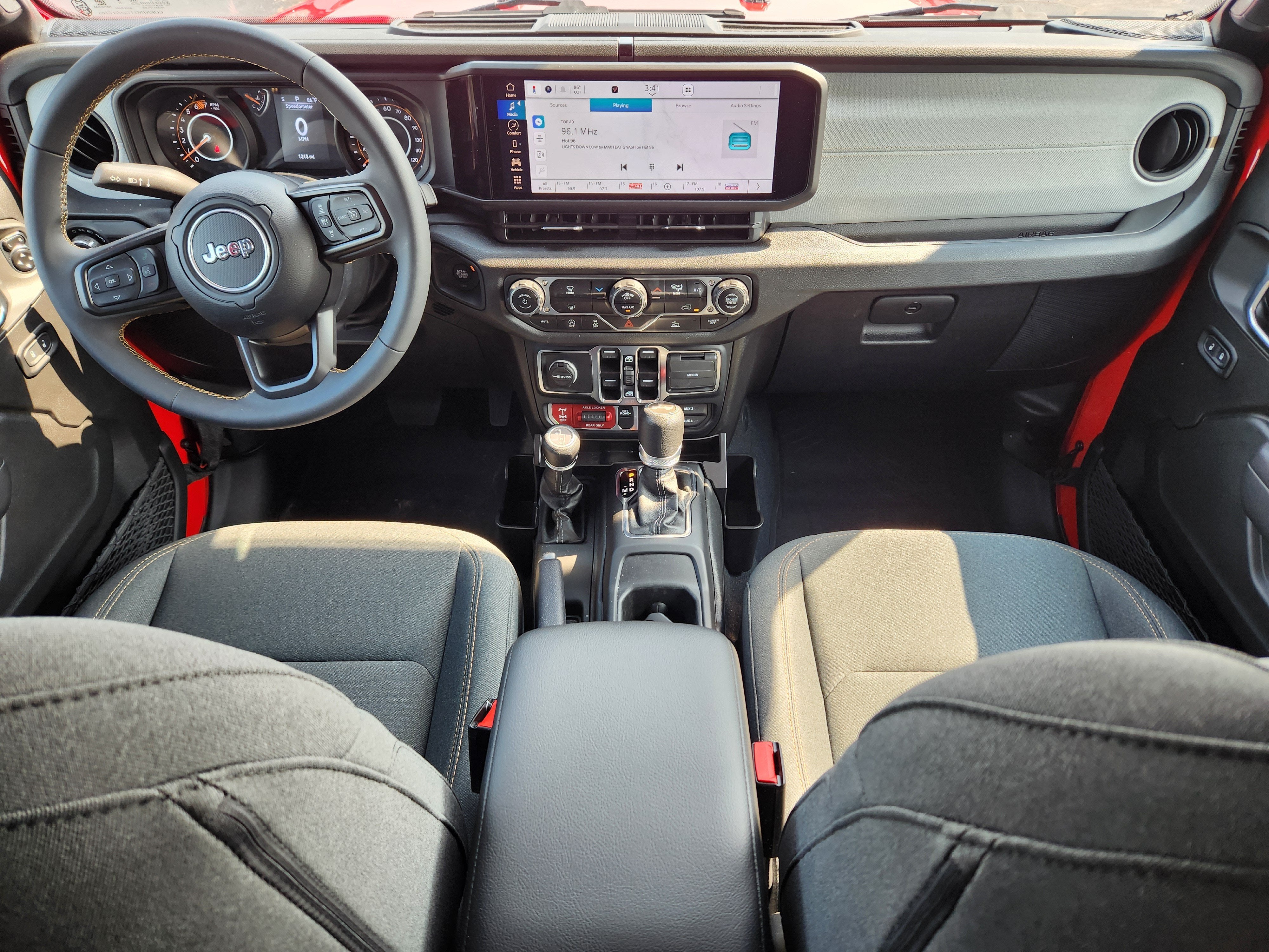 2024 Jeep Wrangler 4-Door Willys 4x4