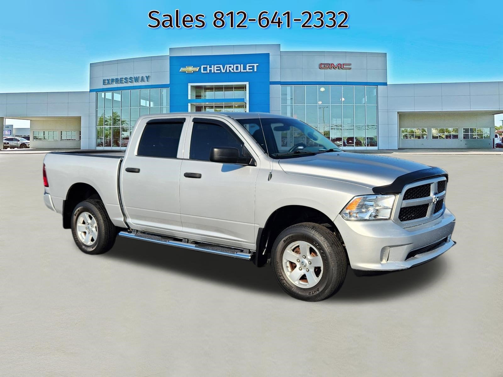 2014 RAM 1500 Express 4x4 Crew Cab's photo