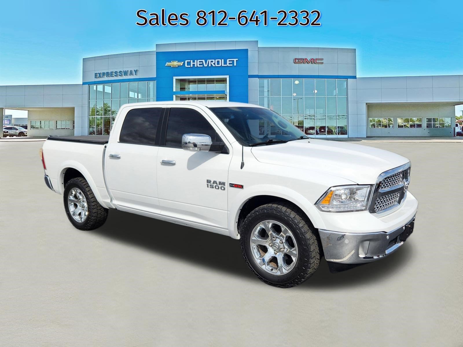2017 RAM 1500 Laramie 4x4 Crew Cab 5'7's photo