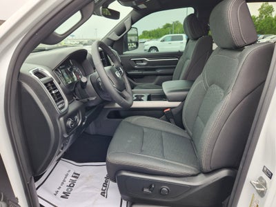 2025 RAM 1500 Big Horn Crew Cab 4x4 5'7" Box