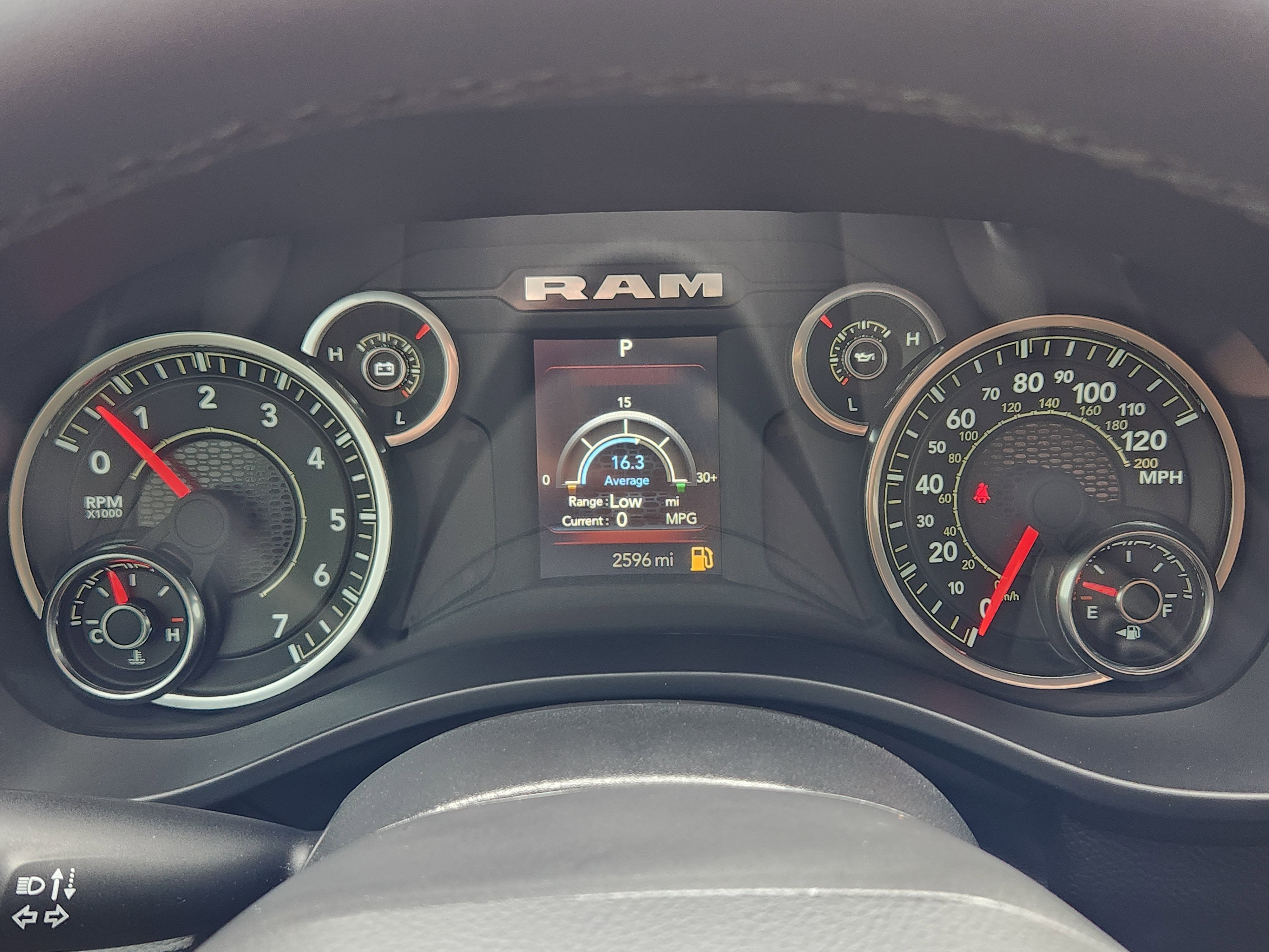 2025 RAM 1500 Big Horn Crew Cab 4x4 5'7" Box