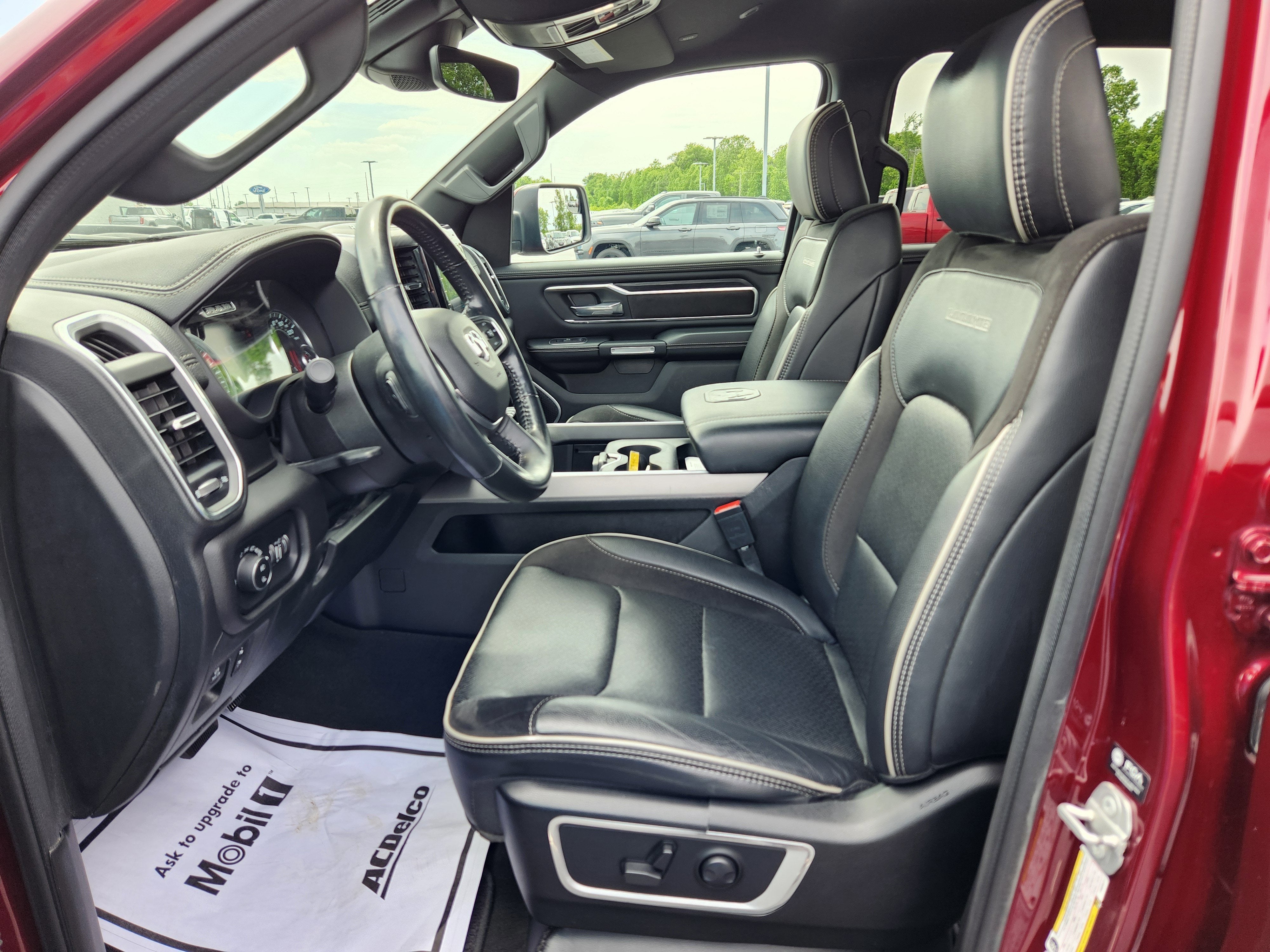 2023 RAM 1500 Laramie Crew Cab 4x4 5'7" Box