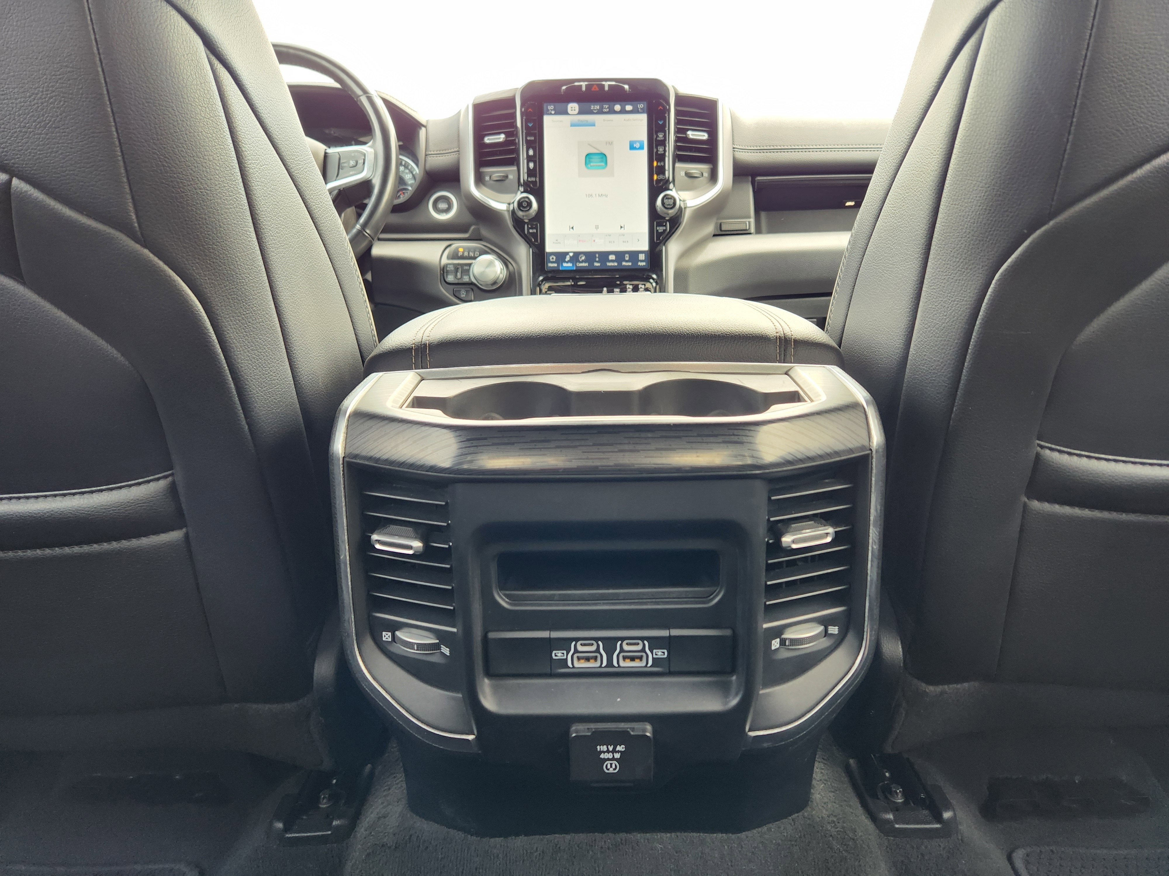 2023 RAM 1500 Laramie Crew Cab 4x4 5'7" Box