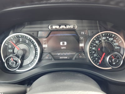 2023 RAM 1500 Laramie Crew Cab 4x4 5'7" Box
