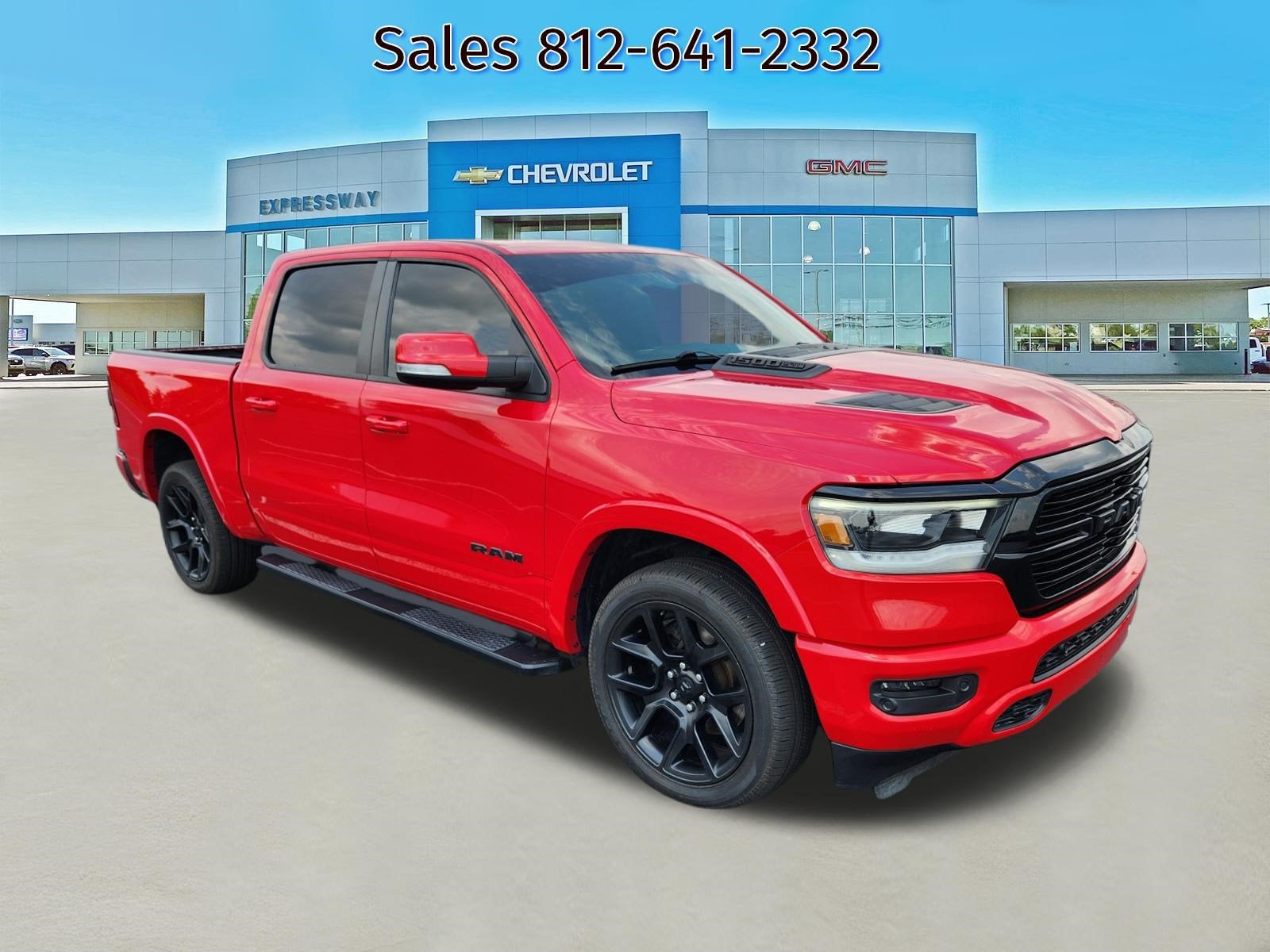 2020 RAM 1500 Laramie Crew Cab 4x4 5'7" Box