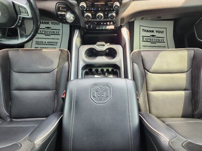 2020 RAM 1500 Laramie Crew Cab 4x4 5'7" Box