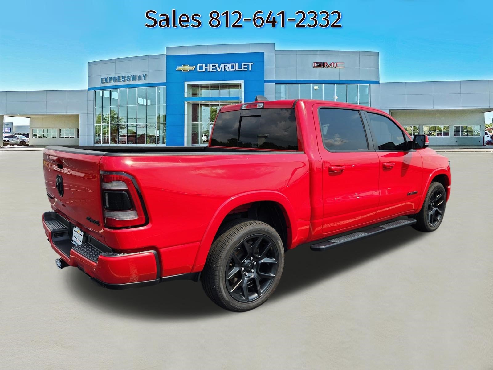 2020 RAM 1500 Laramie Crew Cab 4x4 5'7" Box