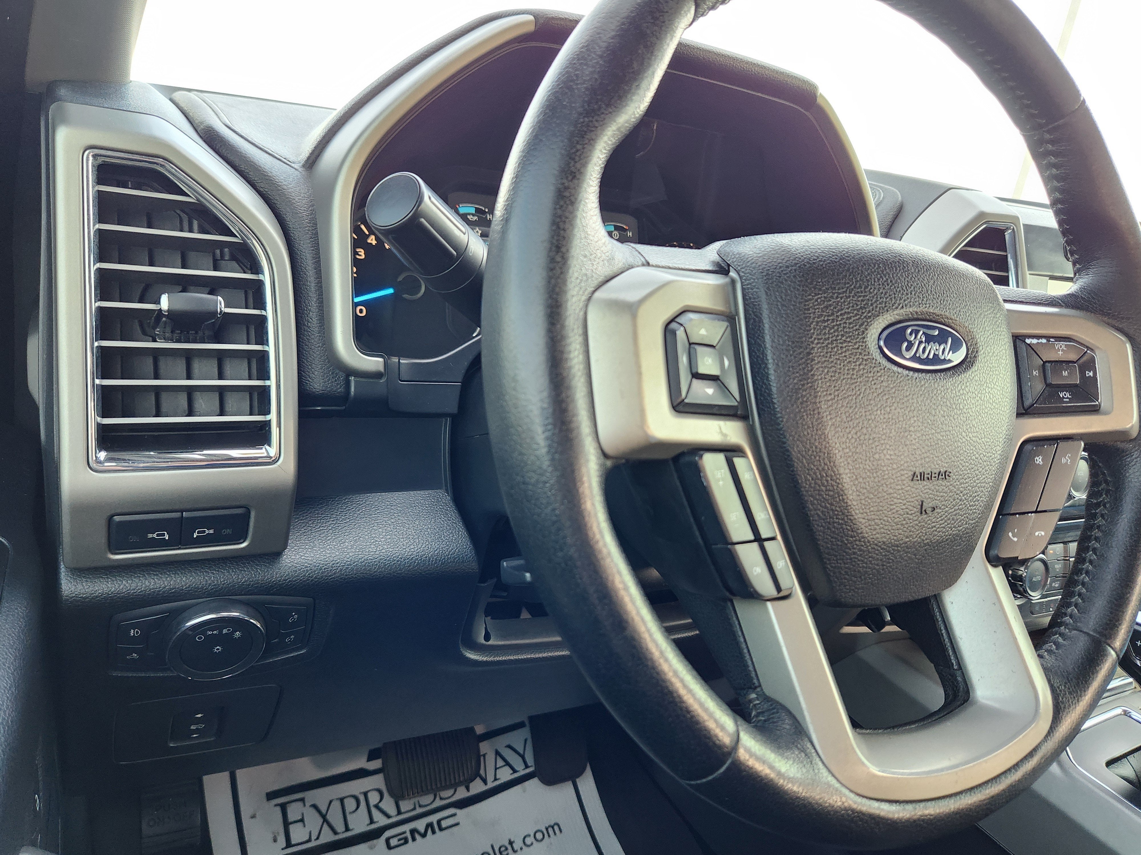 2015 Ford F-150 Lariat Super Crew