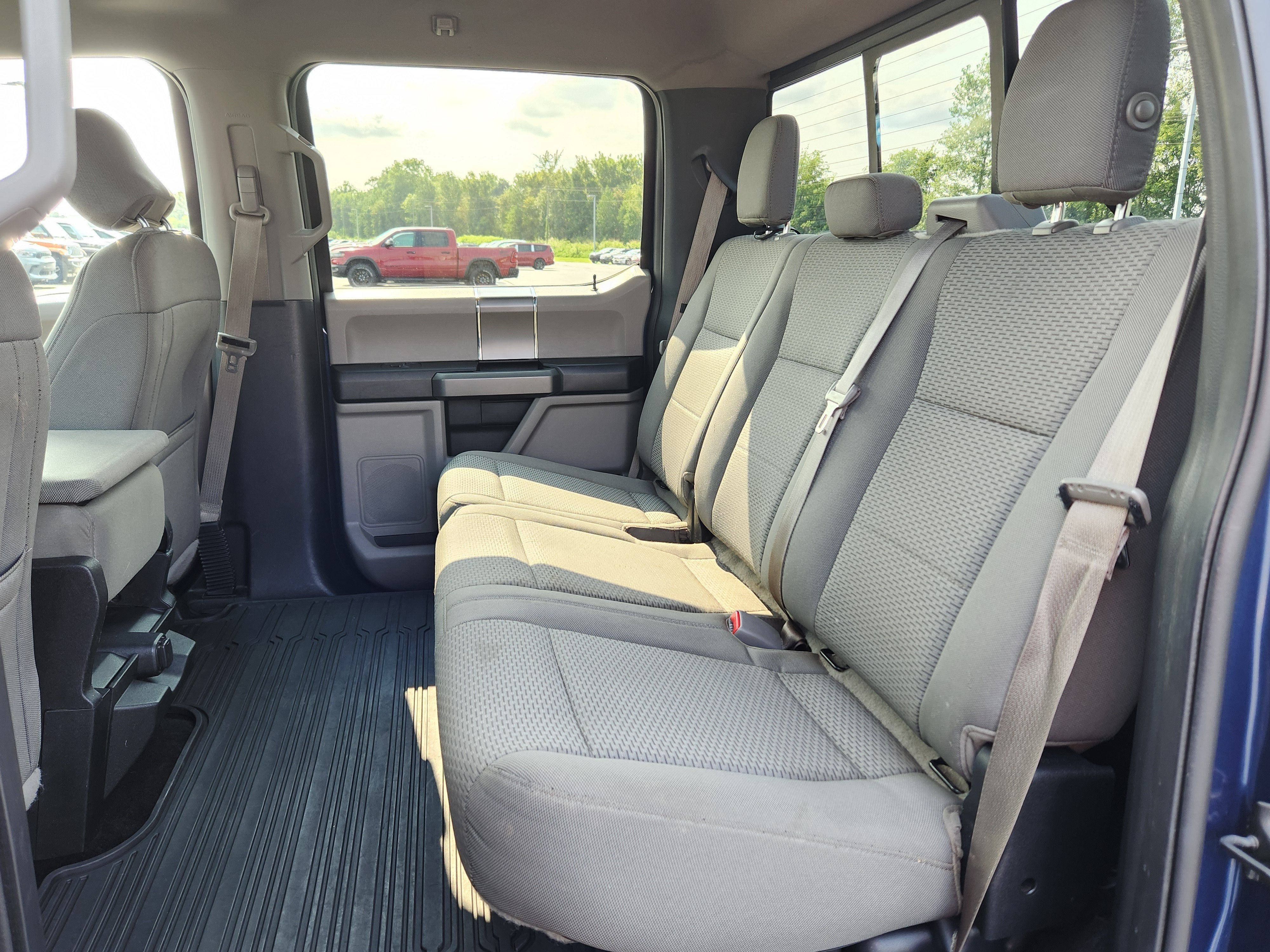 2016 Ford F-150 XLT SUPER CREW