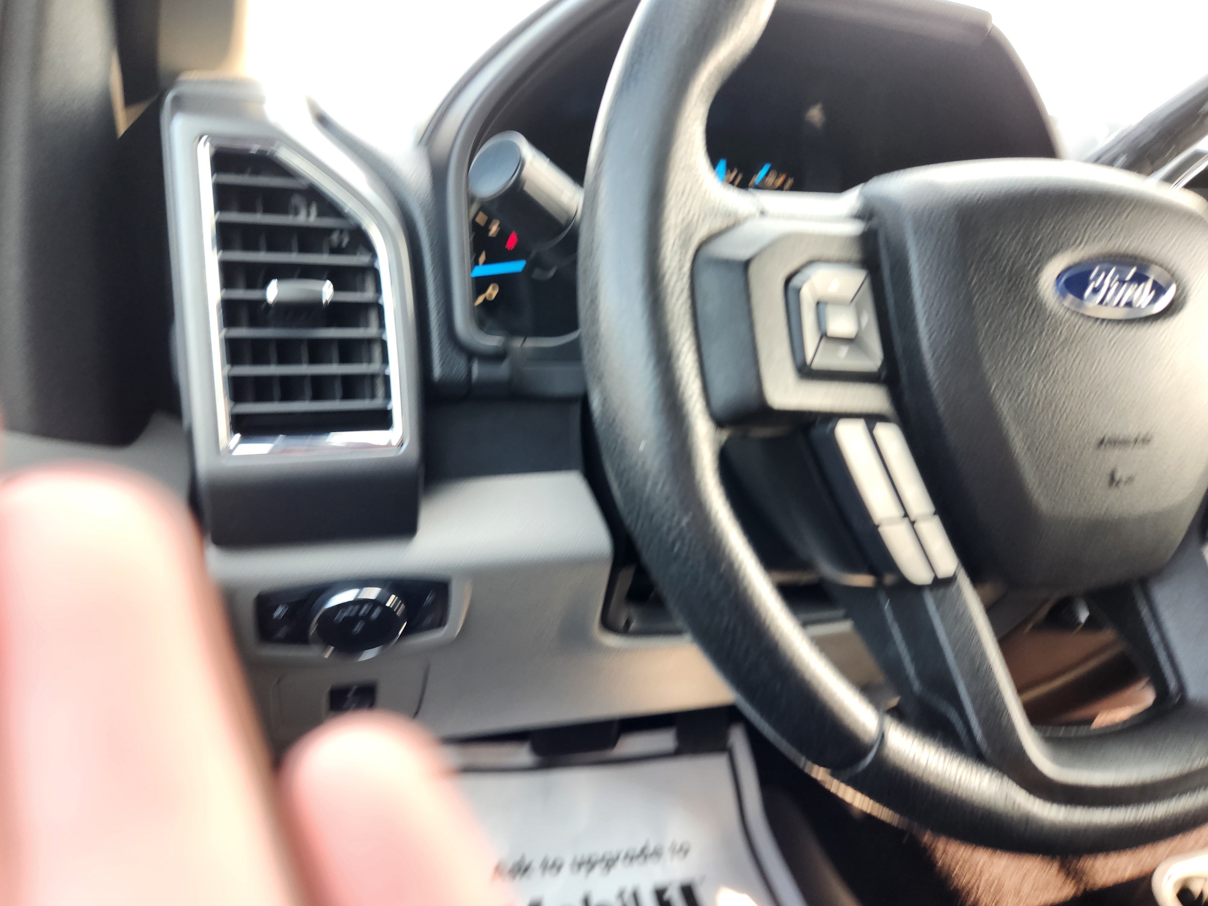2016 Ford F-150 XLT SUPER CREW