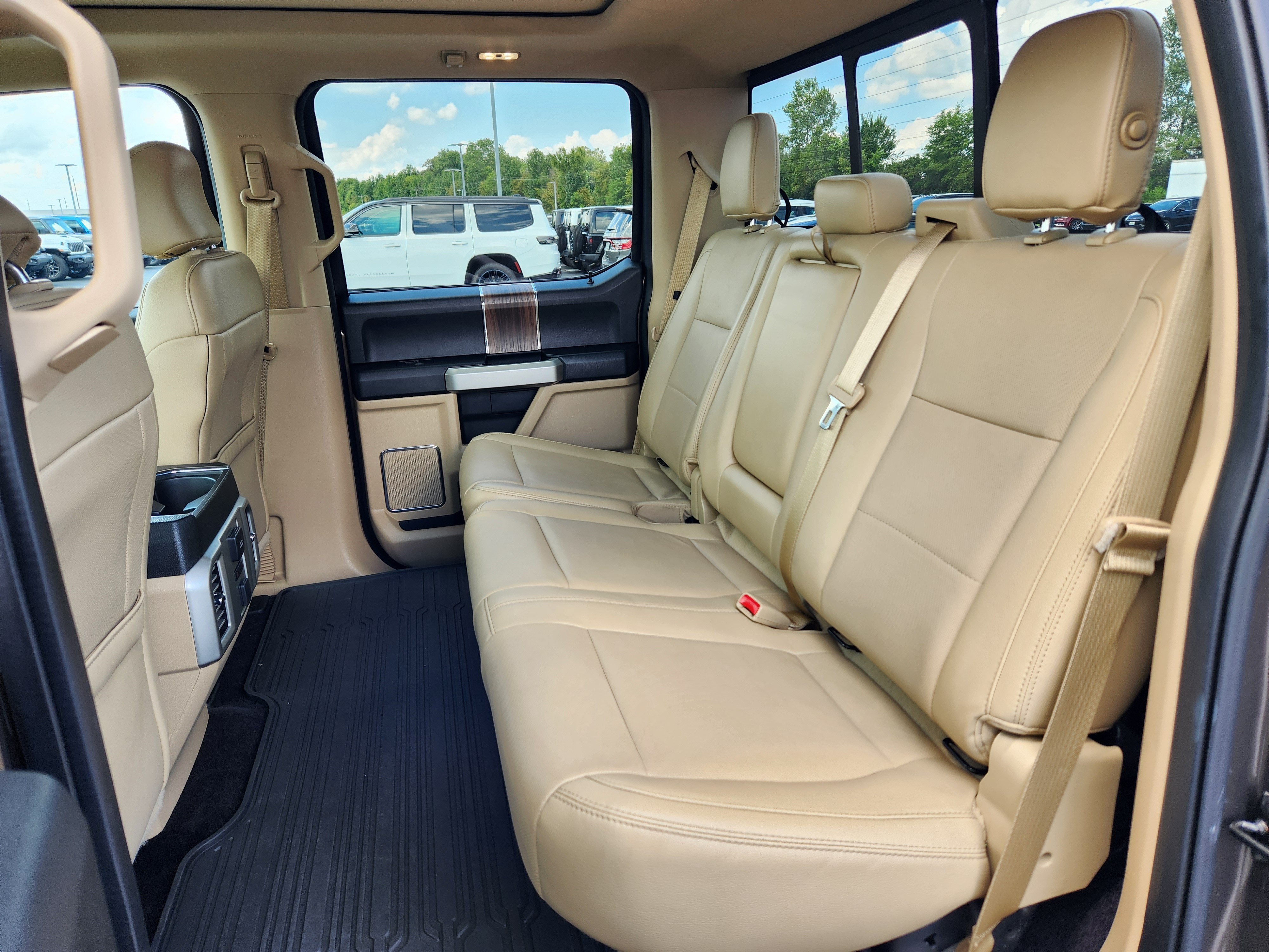 2015 Ford F-150 LARIAT