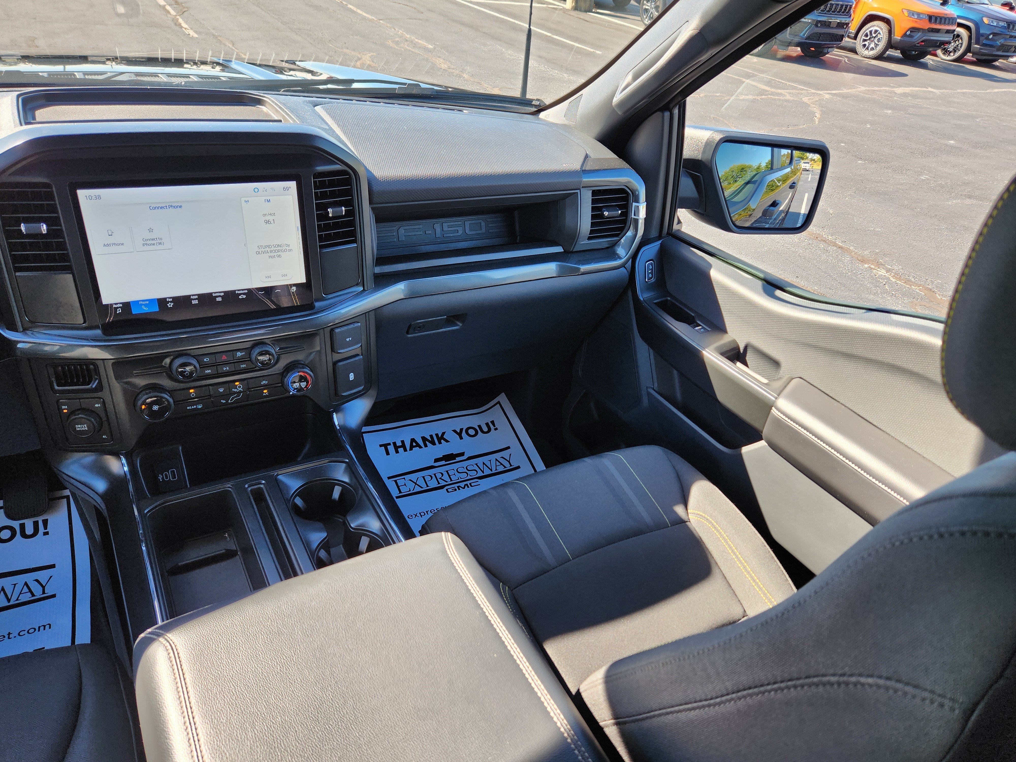 2025 Ford F-150 STX