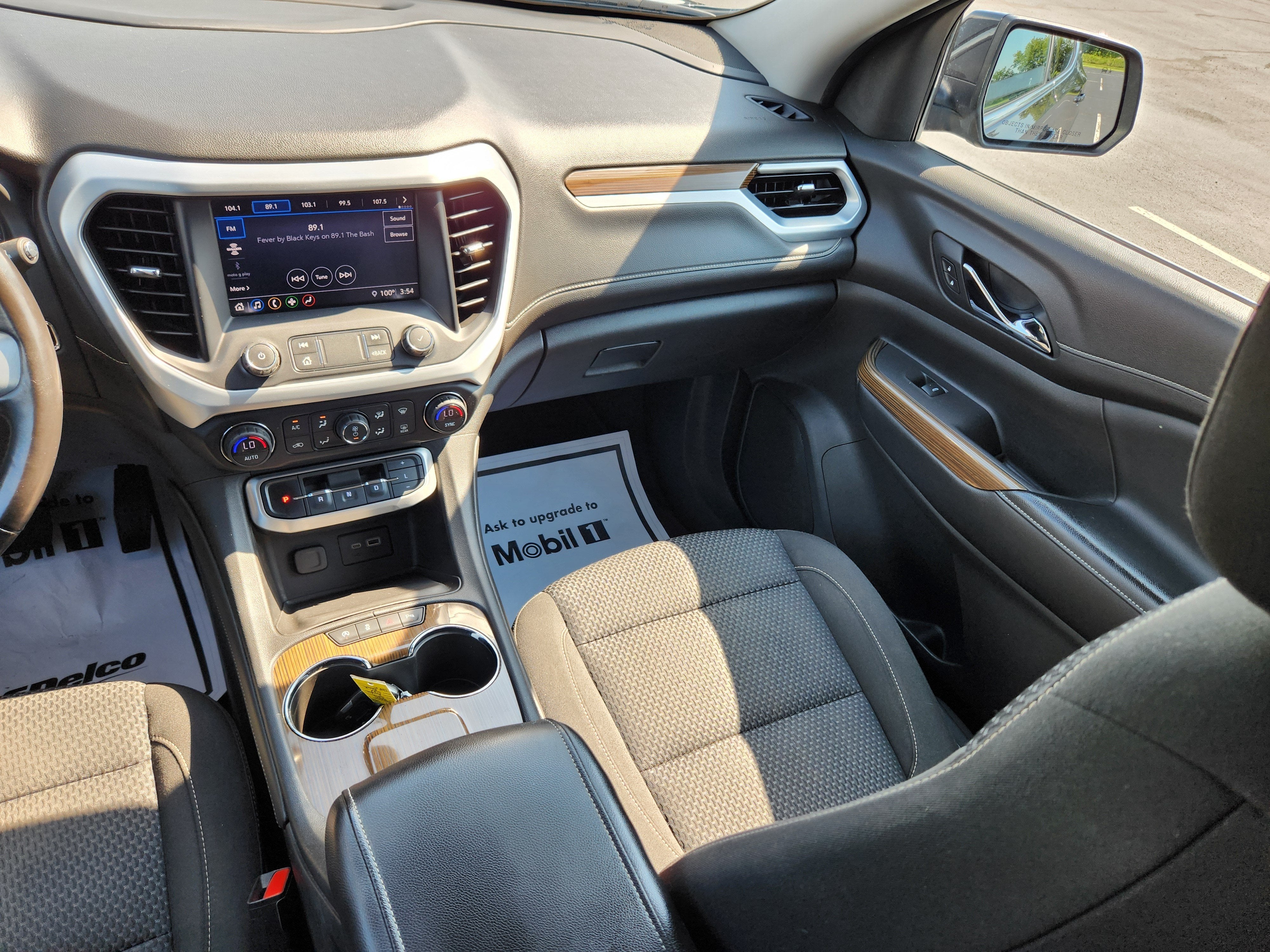 2020 GMC Acadia SLE