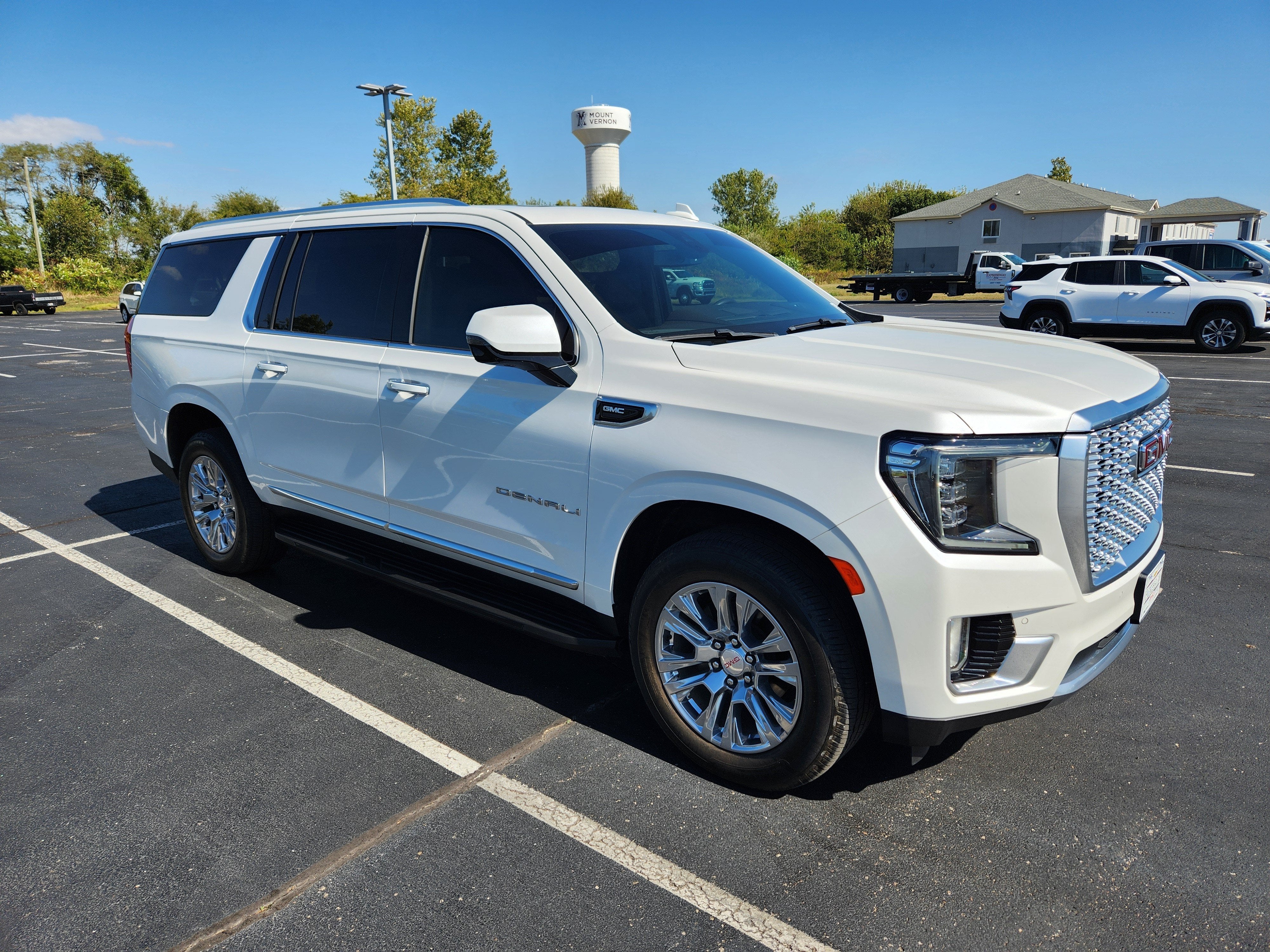 2022 GMC Yukon XL Denali