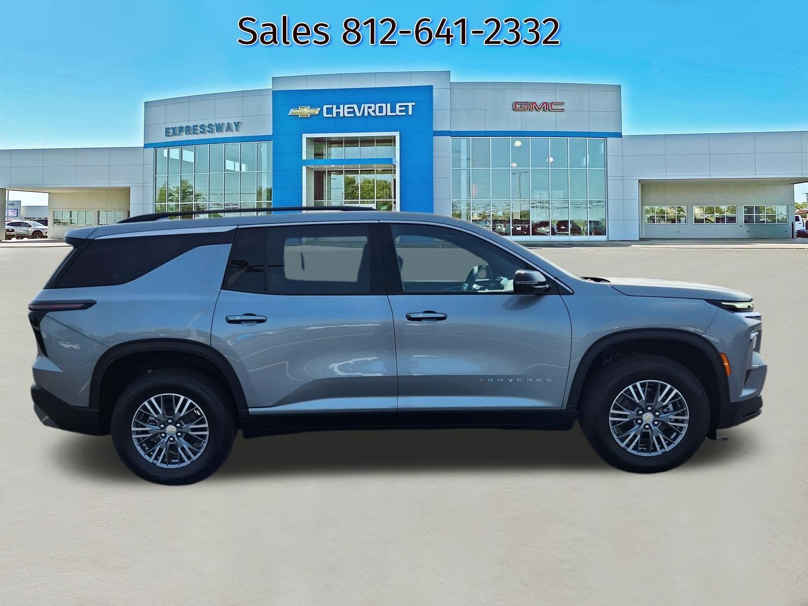 2027 Chevrolet Traverse LT