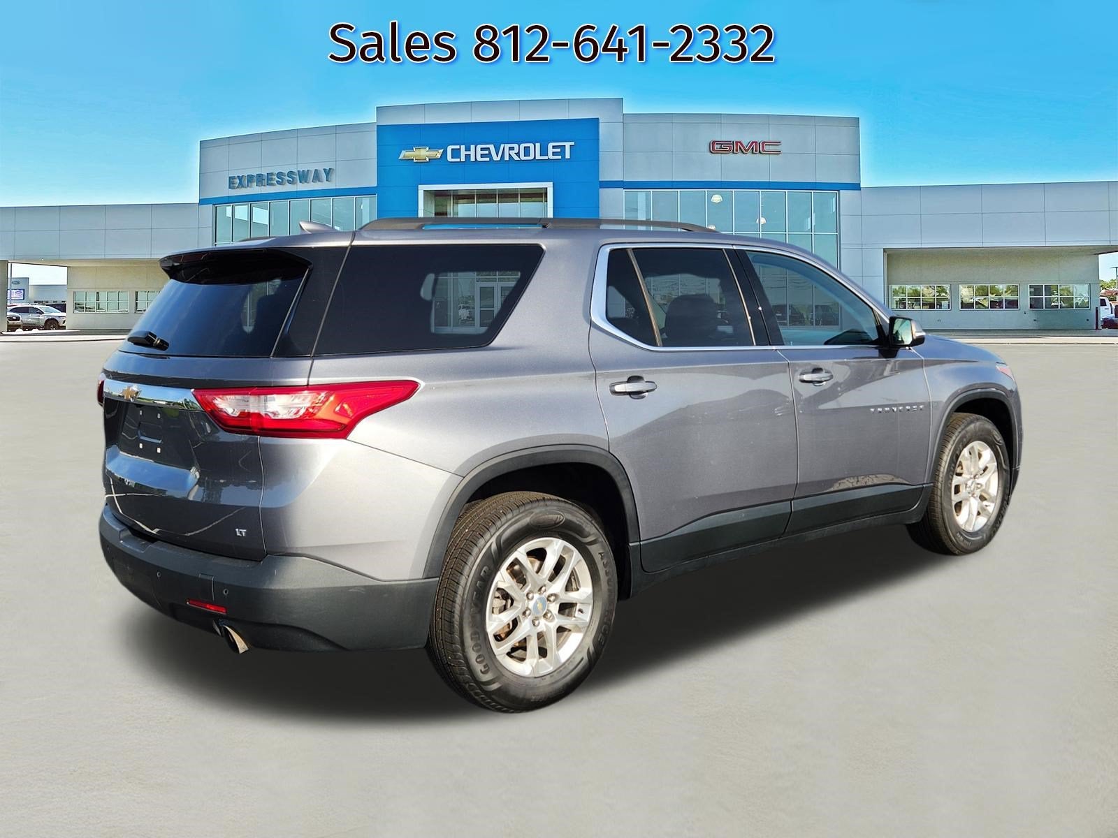 2021 Chevrolet Traverse LT Cloth