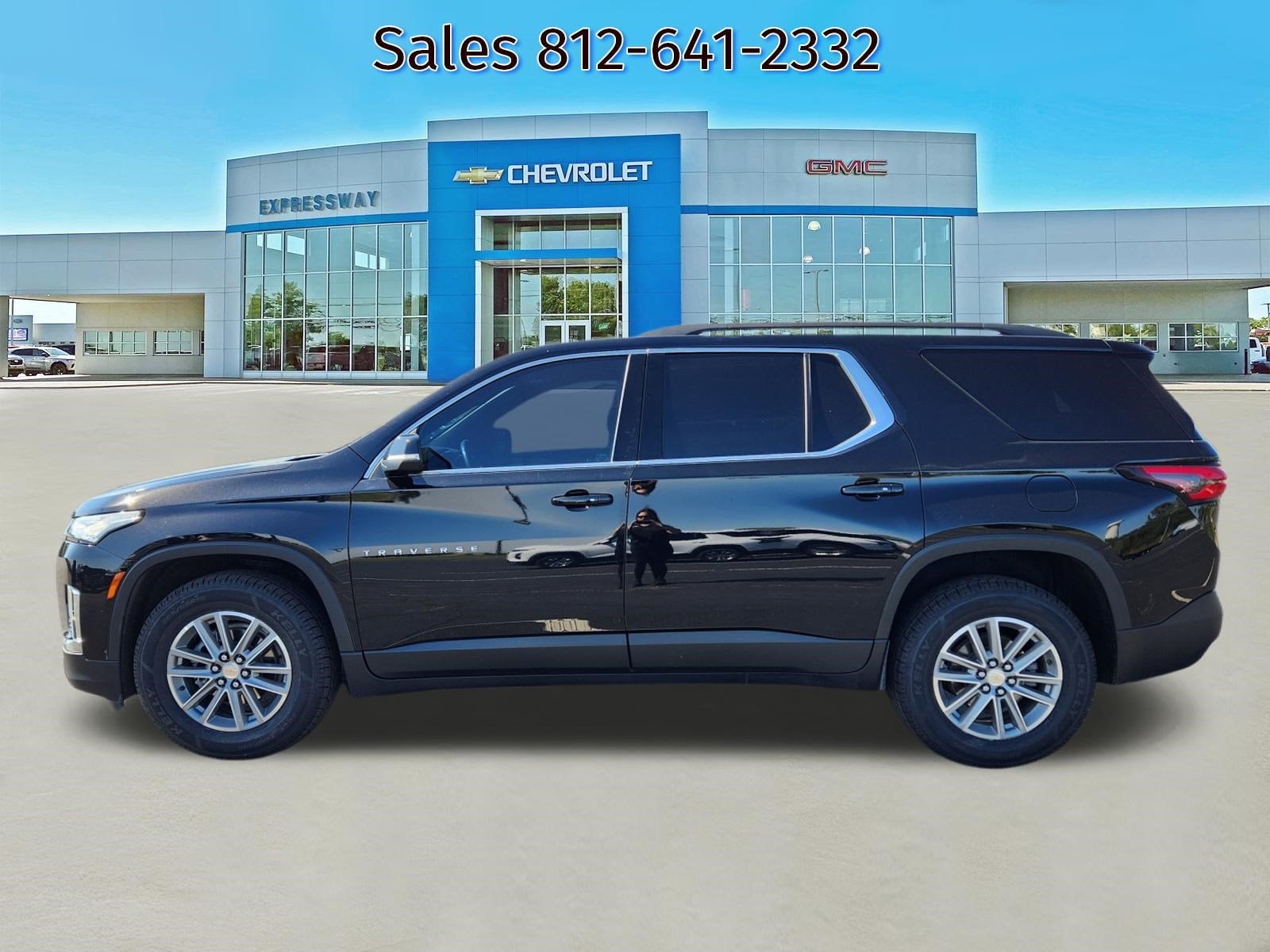 2022 Chevrolet Traverse LT Cloth