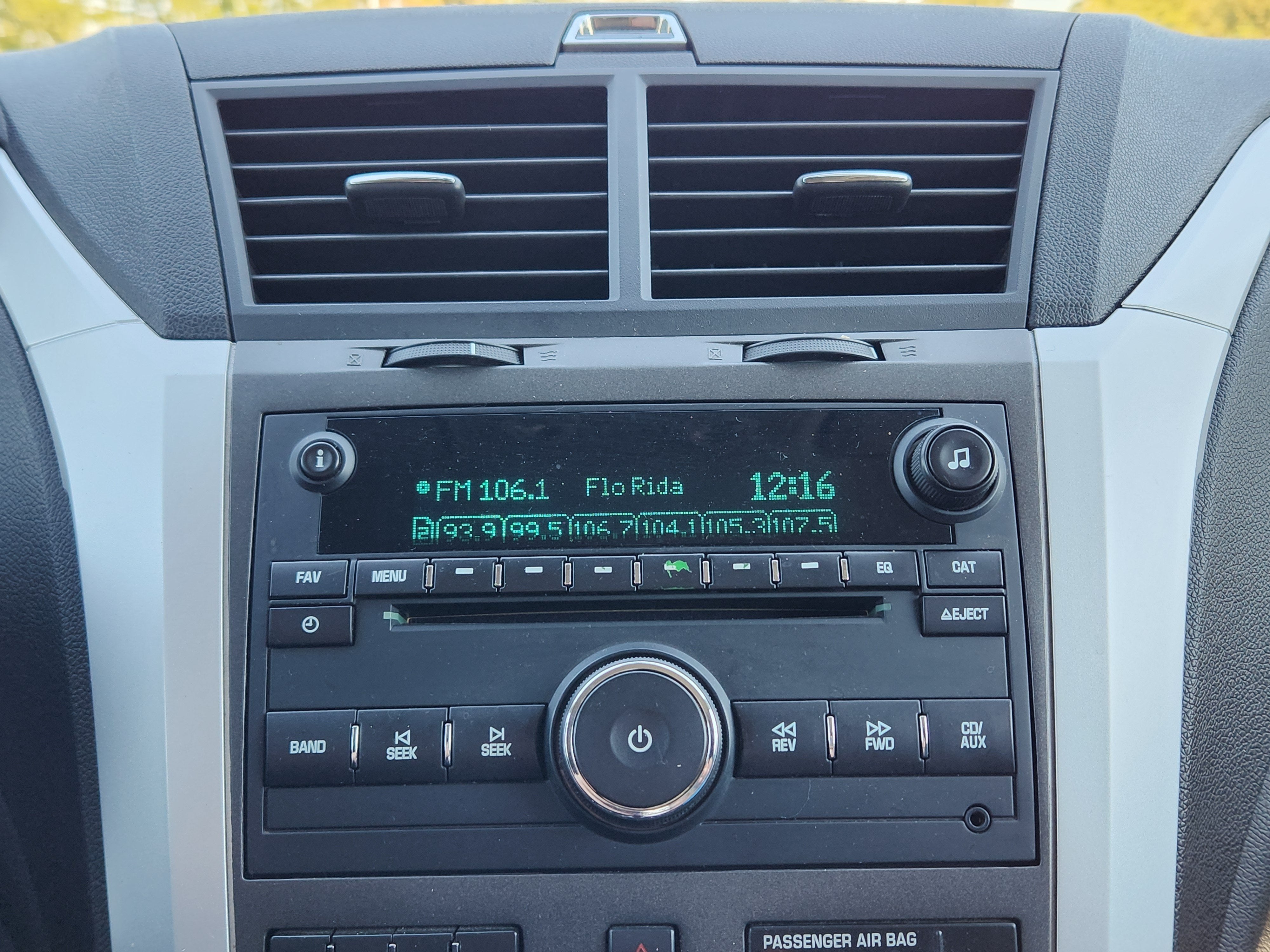 2012 Chevrolet Traverse LT w/1LT