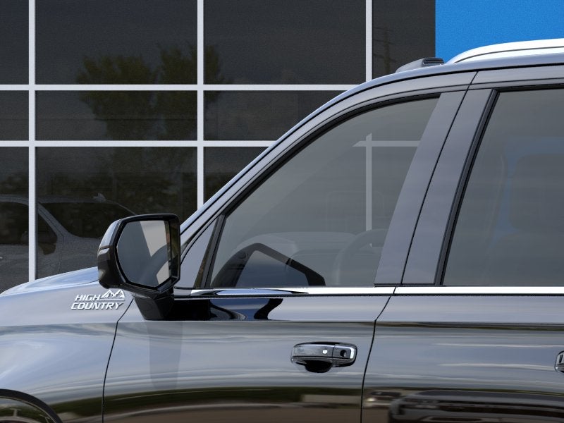 2026 Chevrolet Suburban High Country - Photo 30