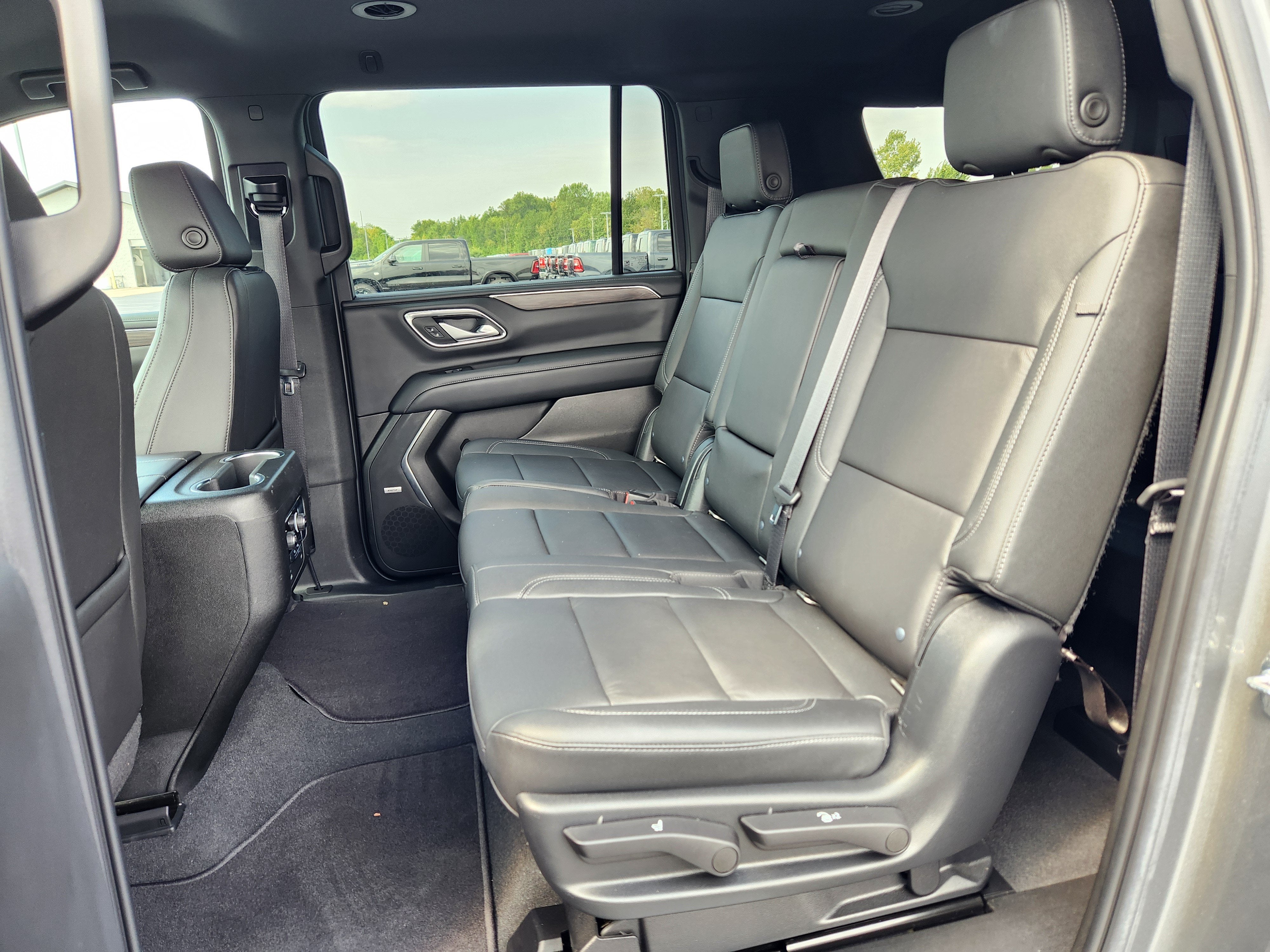 2022 Chevrolet Suburban Z71
