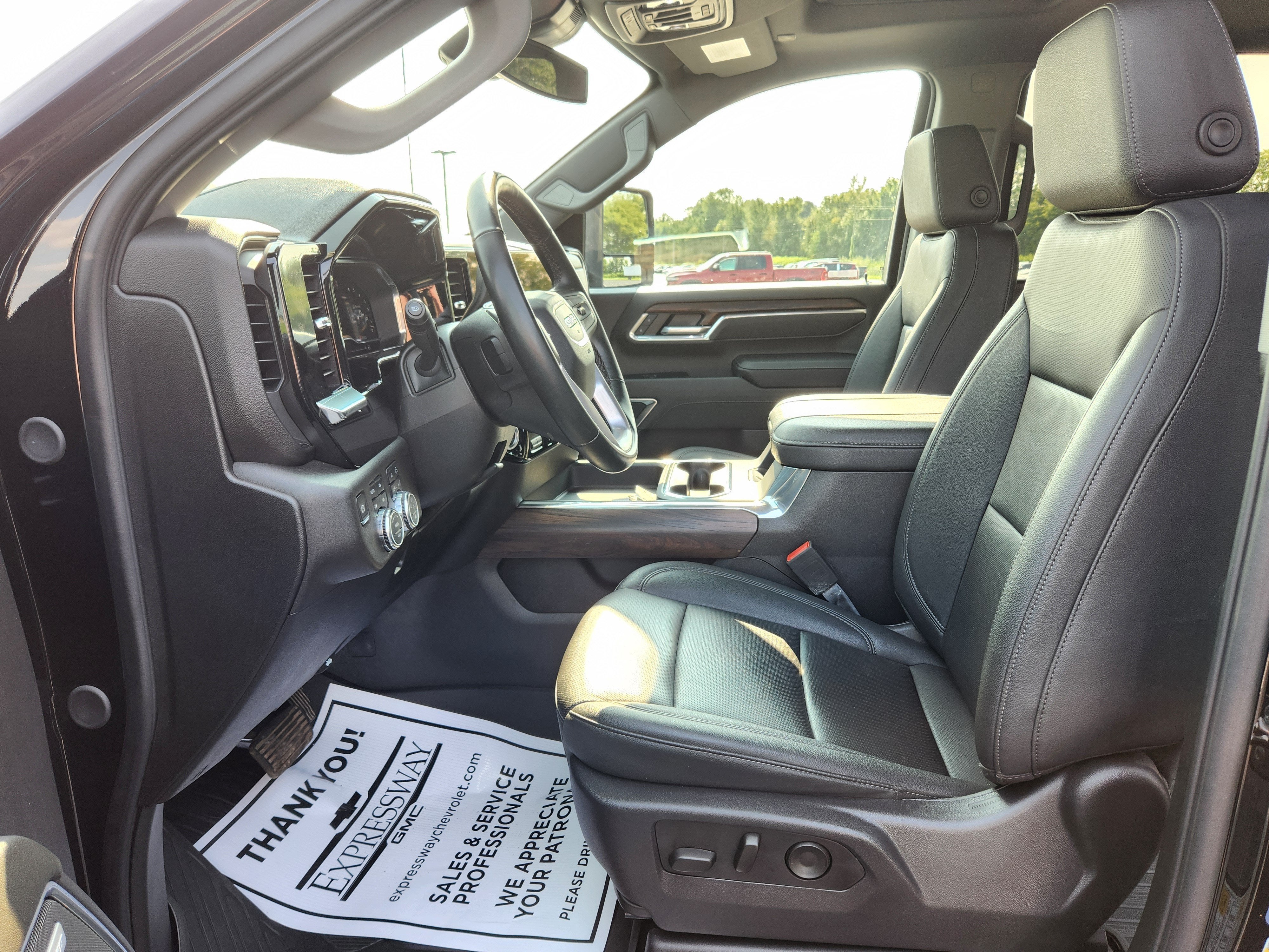 2025 GMC Sierra 2500 HD SLT