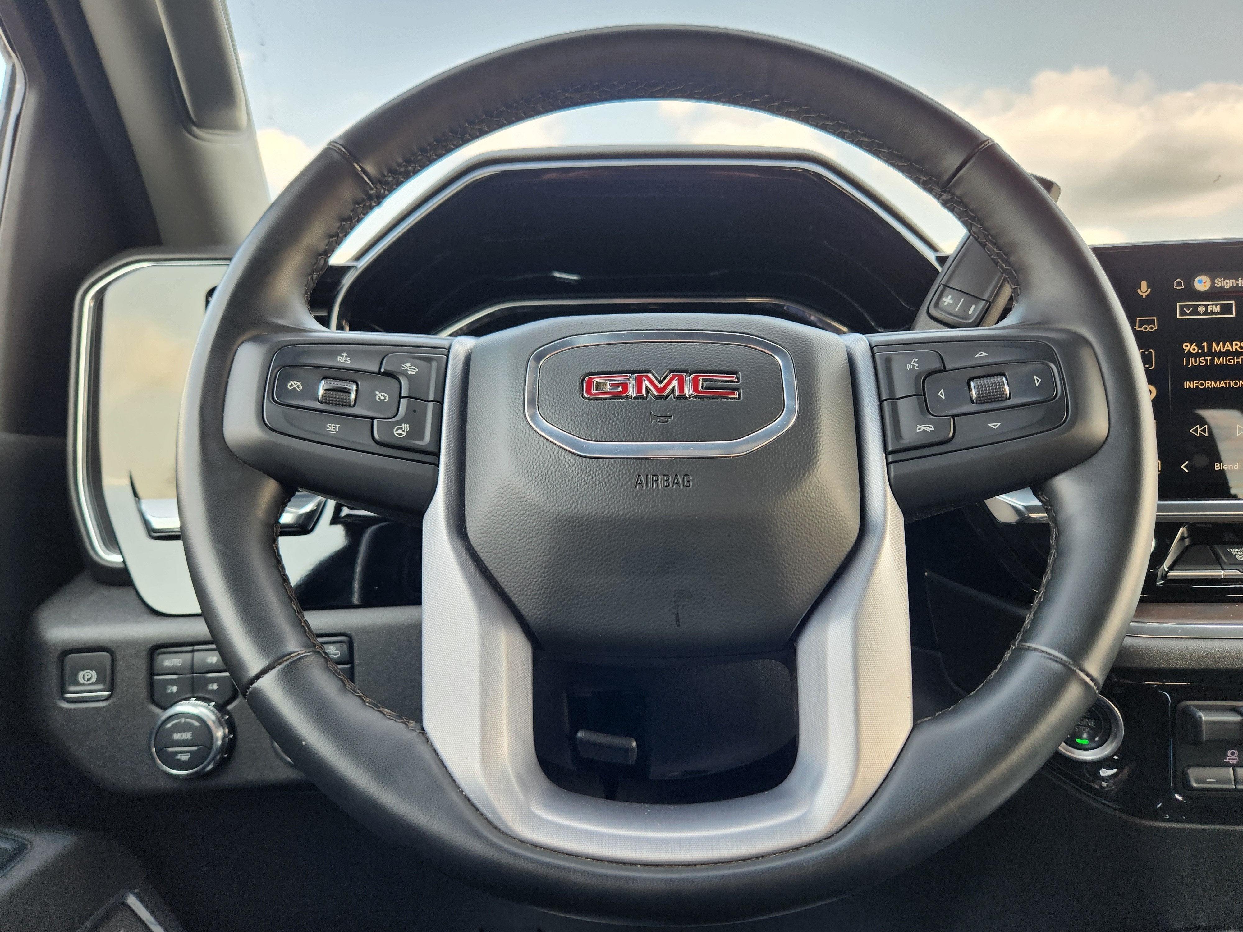 2025 GMC Sierra 2500 HD SLT