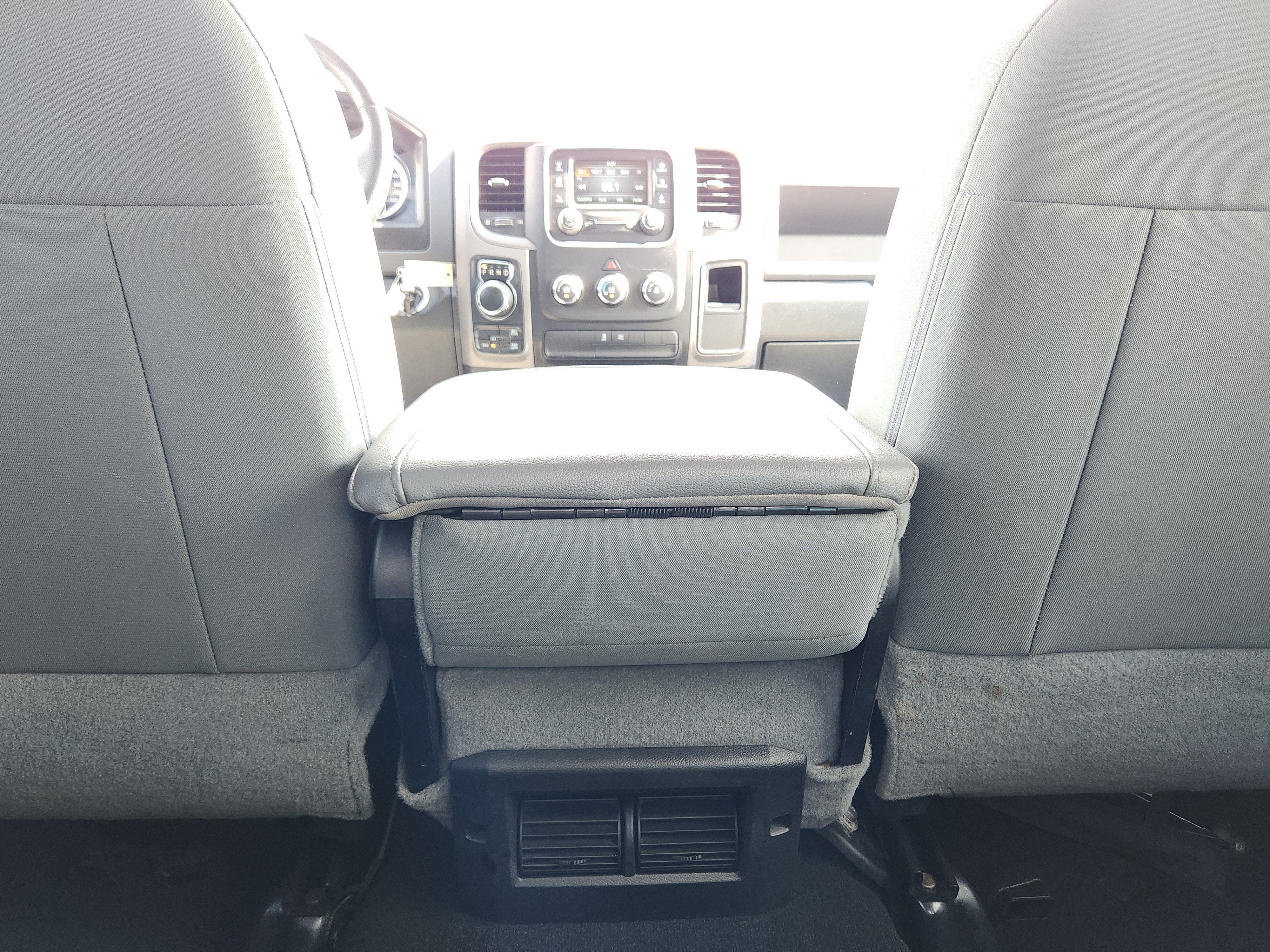 2018 RAM 1500 Express Crew Cab 4x4 5'7" Box