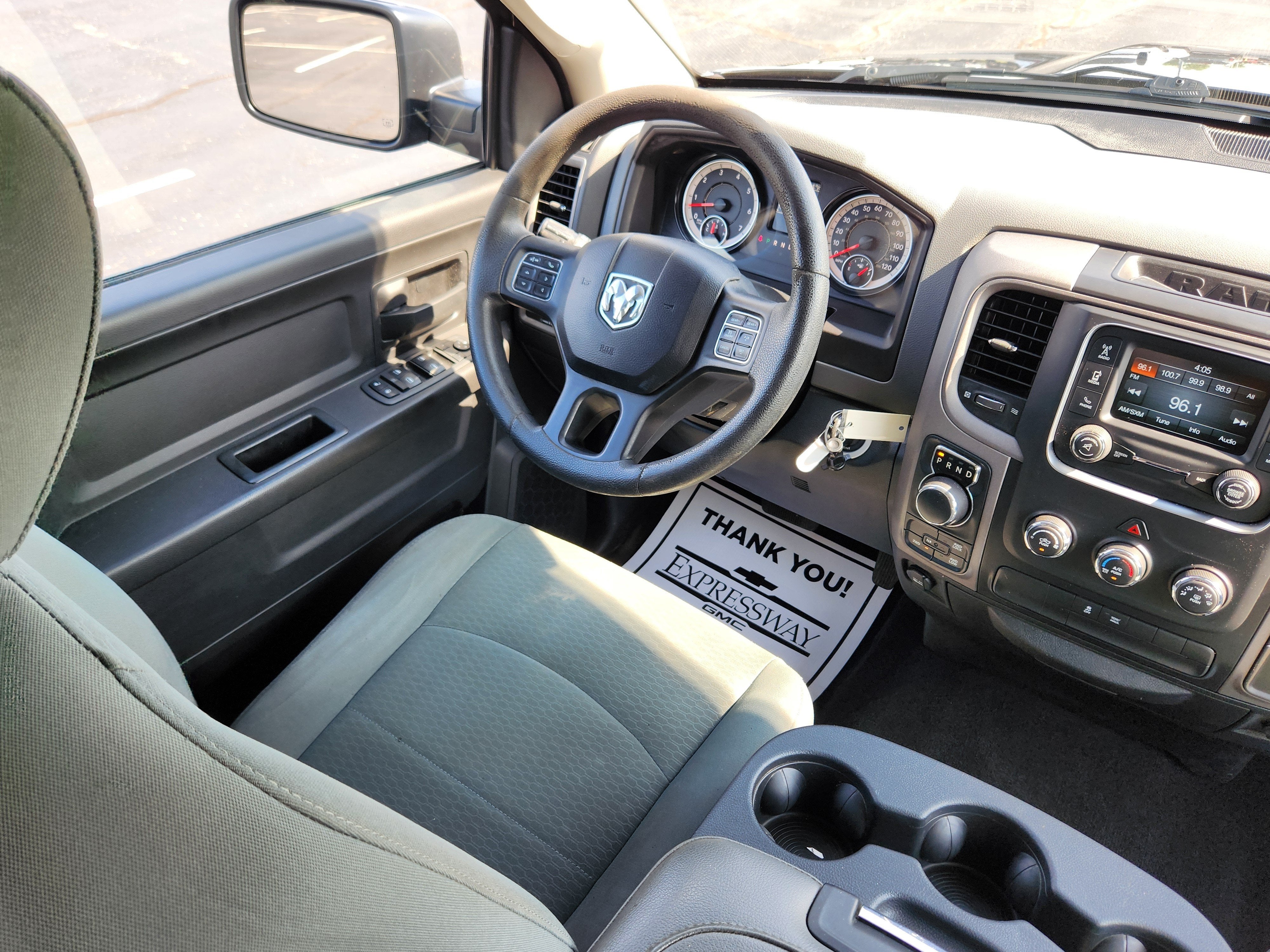 2018 RAM 1500 Express Crew Cab 4x4 5'7" Box