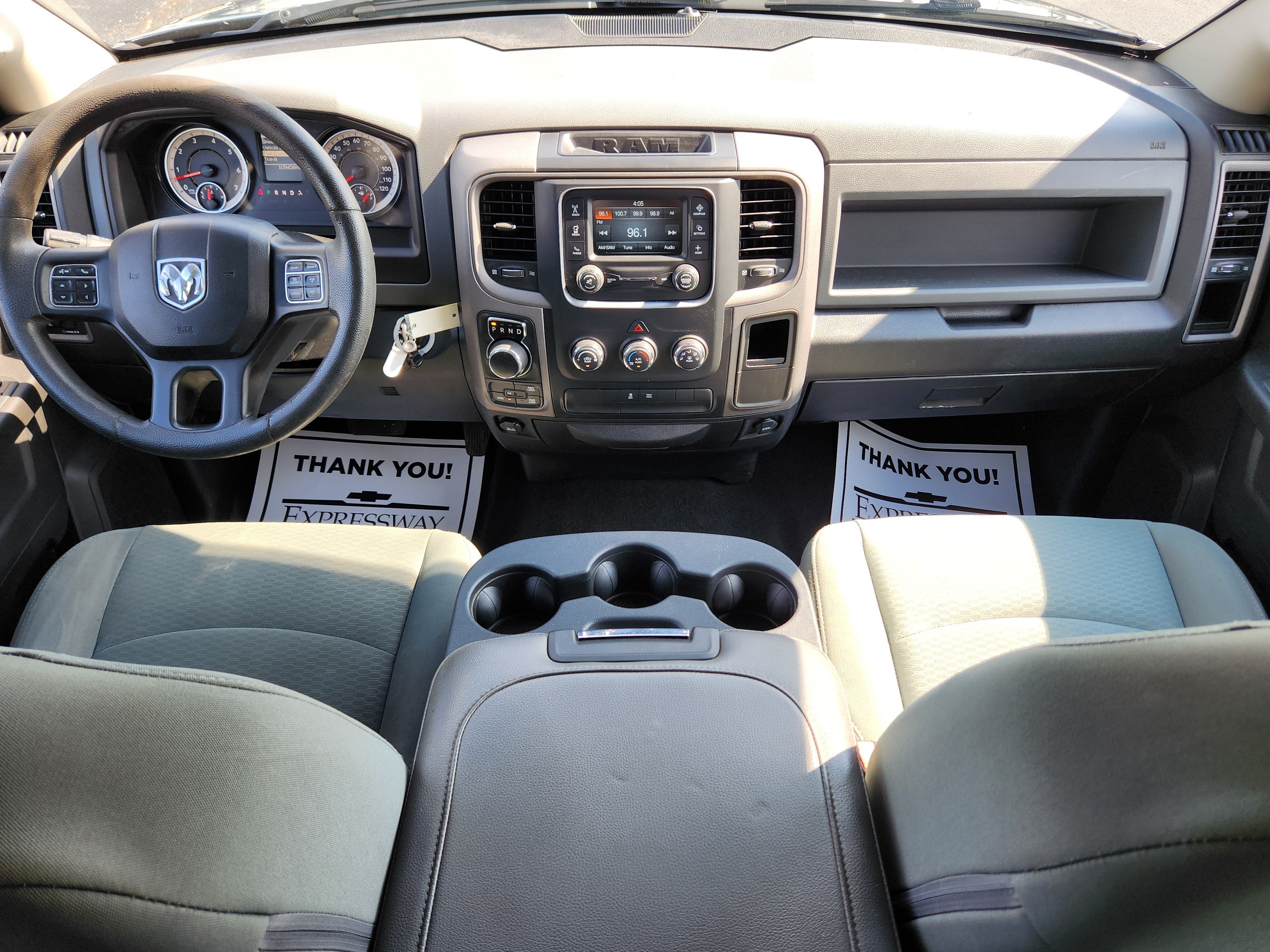 2018 RAM 1500 Express Crew Cab 4x4 5'7" Box
