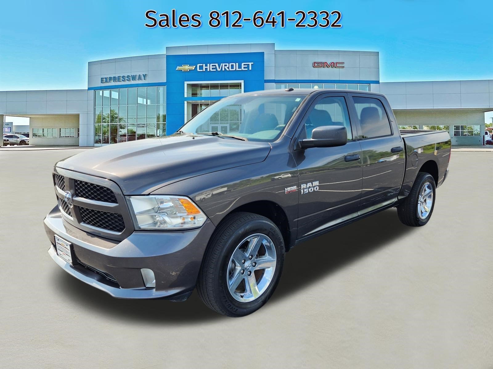 2018 RAM 1500 Express Crew Cab 4x4 5'7" Box