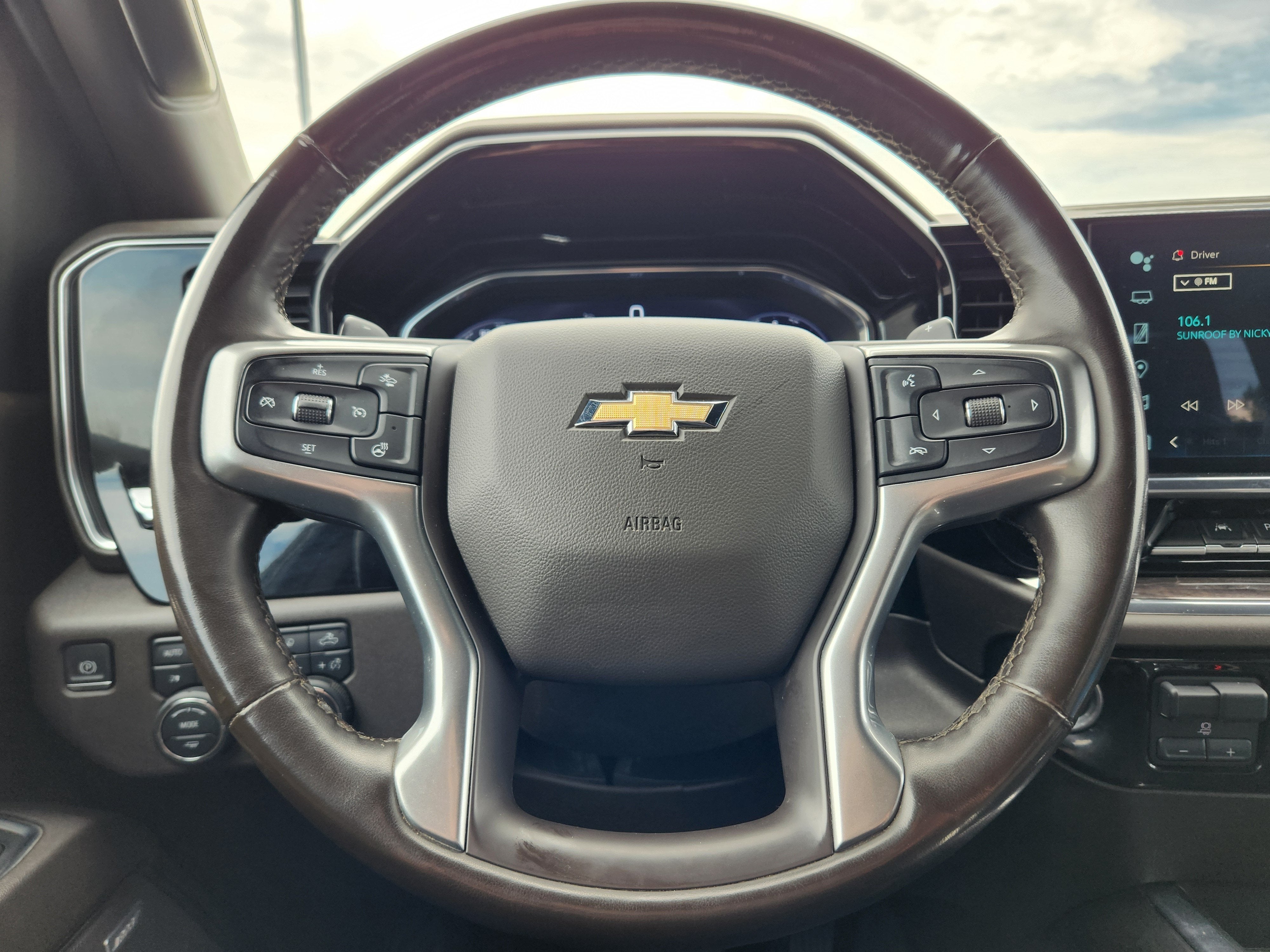 2024 Chevrolet Silverado 1500 LTZ