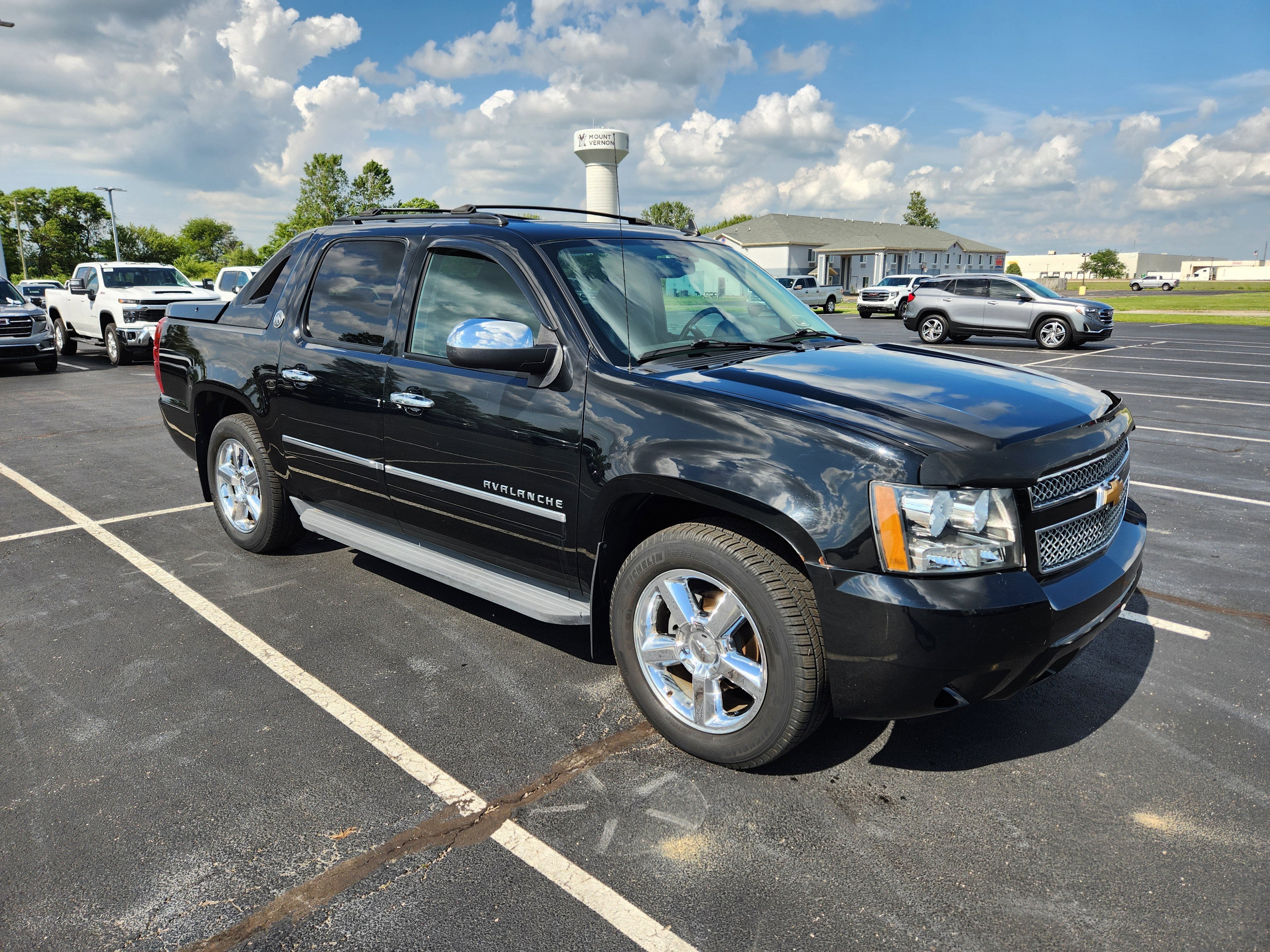 2013 Chevrolet Avalanche LTZ