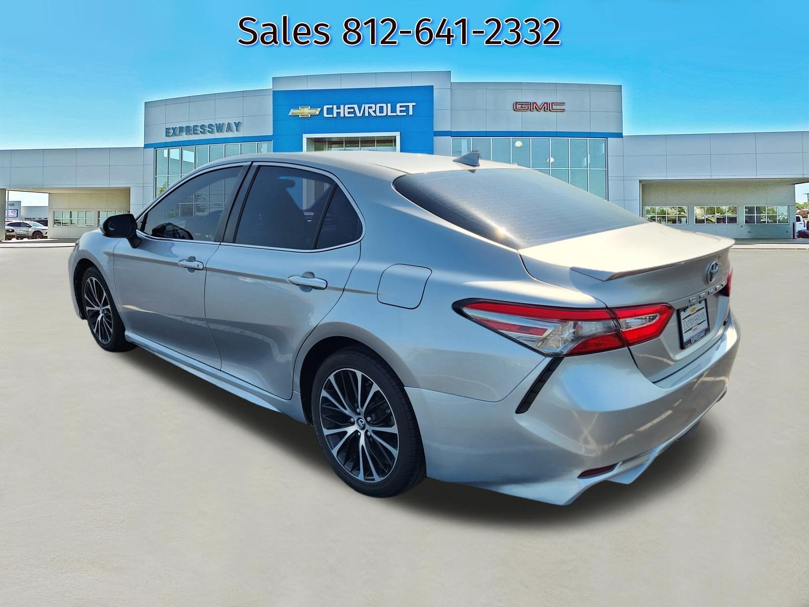 2019 Toyota Camry SE