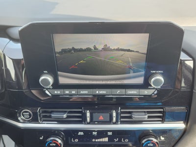 2024 Nissan Pathfinder SV 4WD