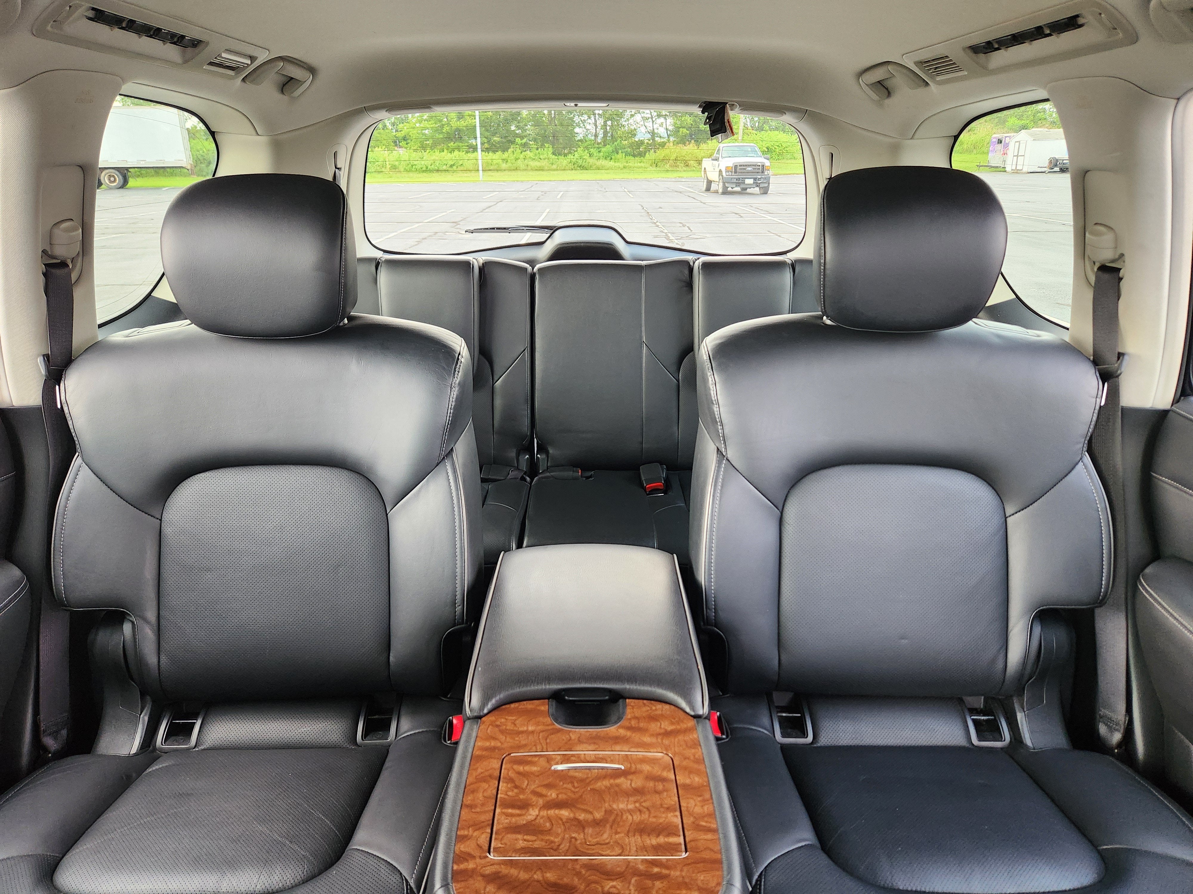 2019 INFINITI QX80 LUXE