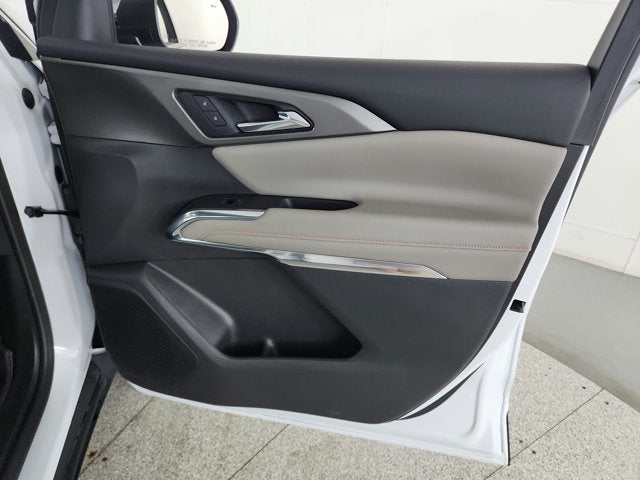 2025 Chevrolet Traverse FWD LT