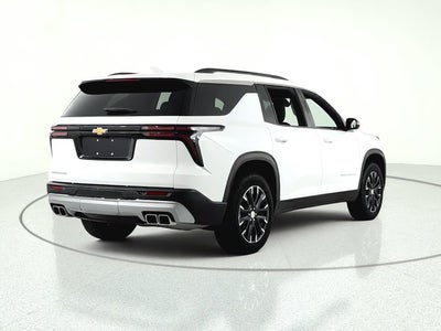 2025 Chevrolet Traverse FWD LT