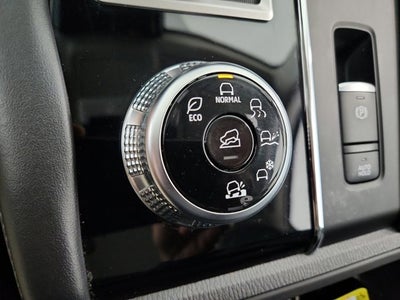 2024 Mitsubishi Outlander ES