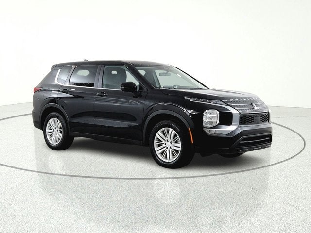 2024 Mitsubishi Outlander ES