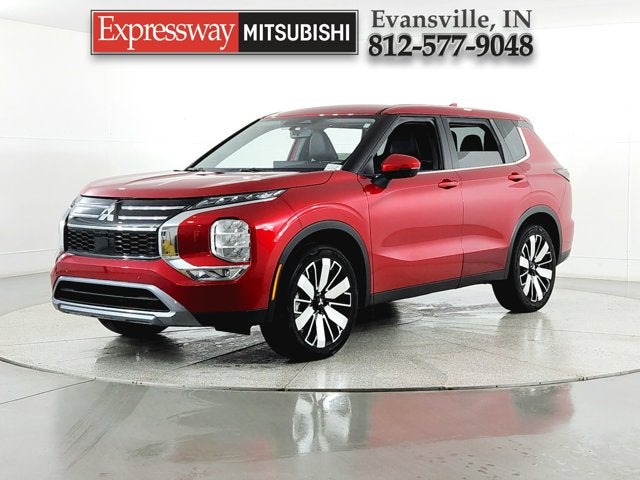 2025 Mitsubishi Outlander Base