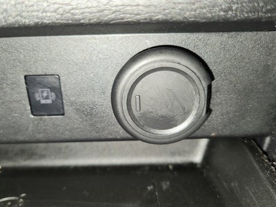 2025 Mitsubishi Outlander Base