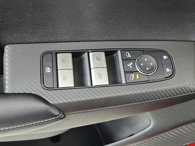 2025 Mitsubishi Outlander Base