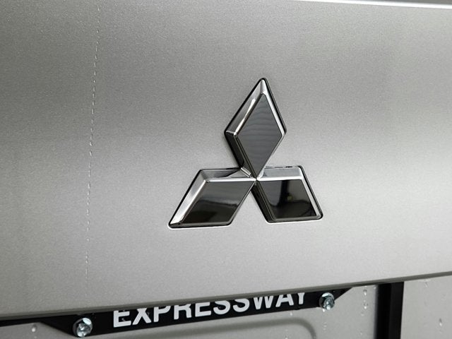 2025 Mitsubishi Outlander Base