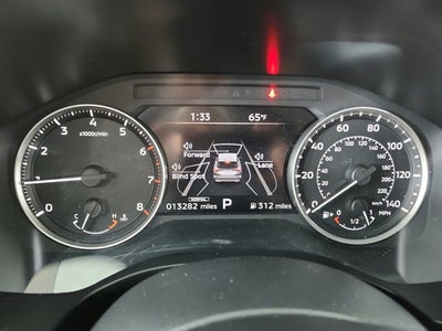 2025 Mitsubishi Outlander Base