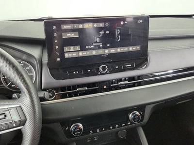 2025 Mitsubishi Outlander Base