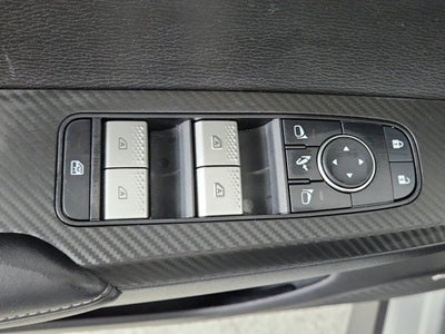 2025 Mitsubishi Outlander Base