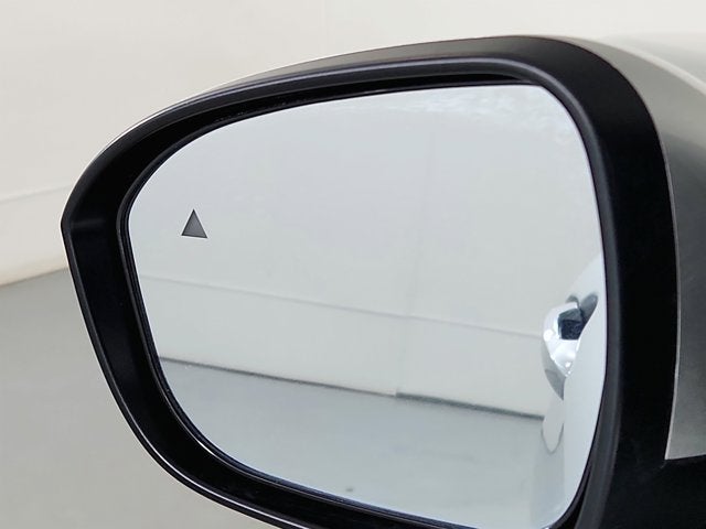 2024 Mitsubishi Outlander Base