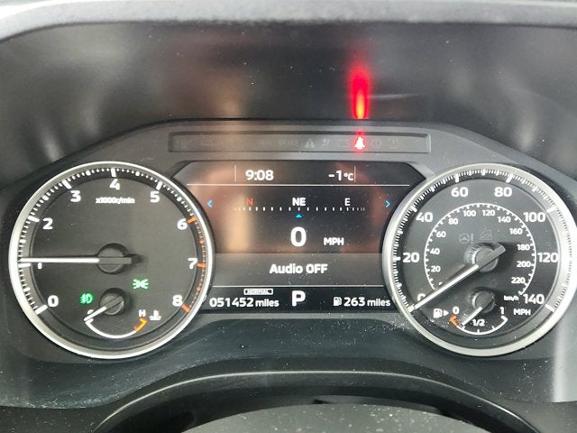 2024 Mitsubishi Outlander Base